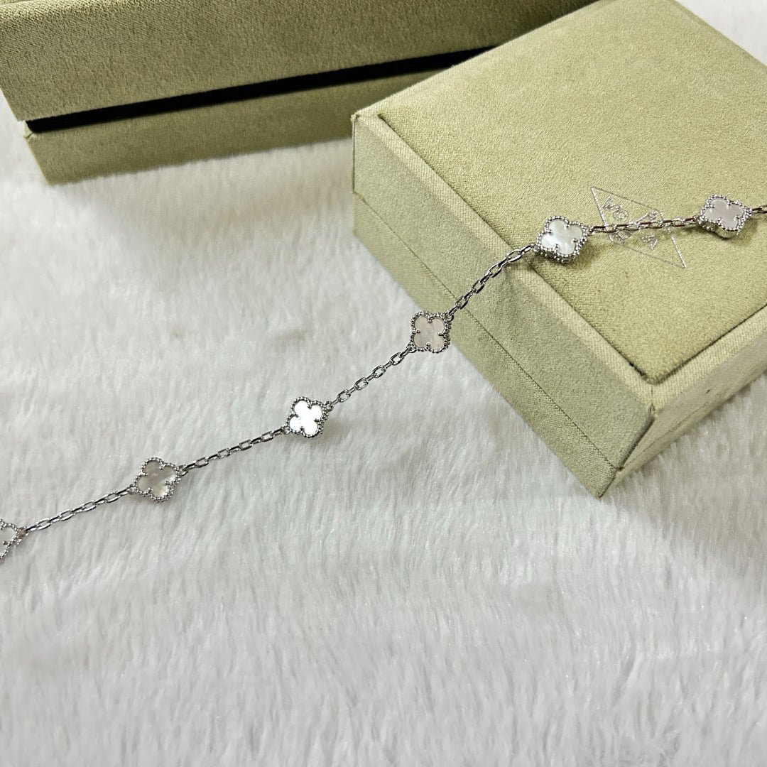 [Echo]CLOVER 6 MOTIF WHITE MOP BRACELET