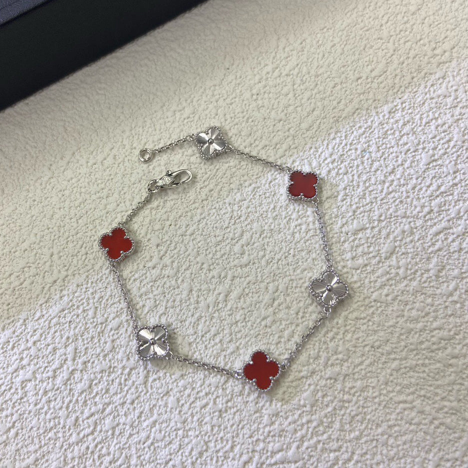 [Echo]CLOVER 6 MOTIF RED AGATE LASER BRACELET