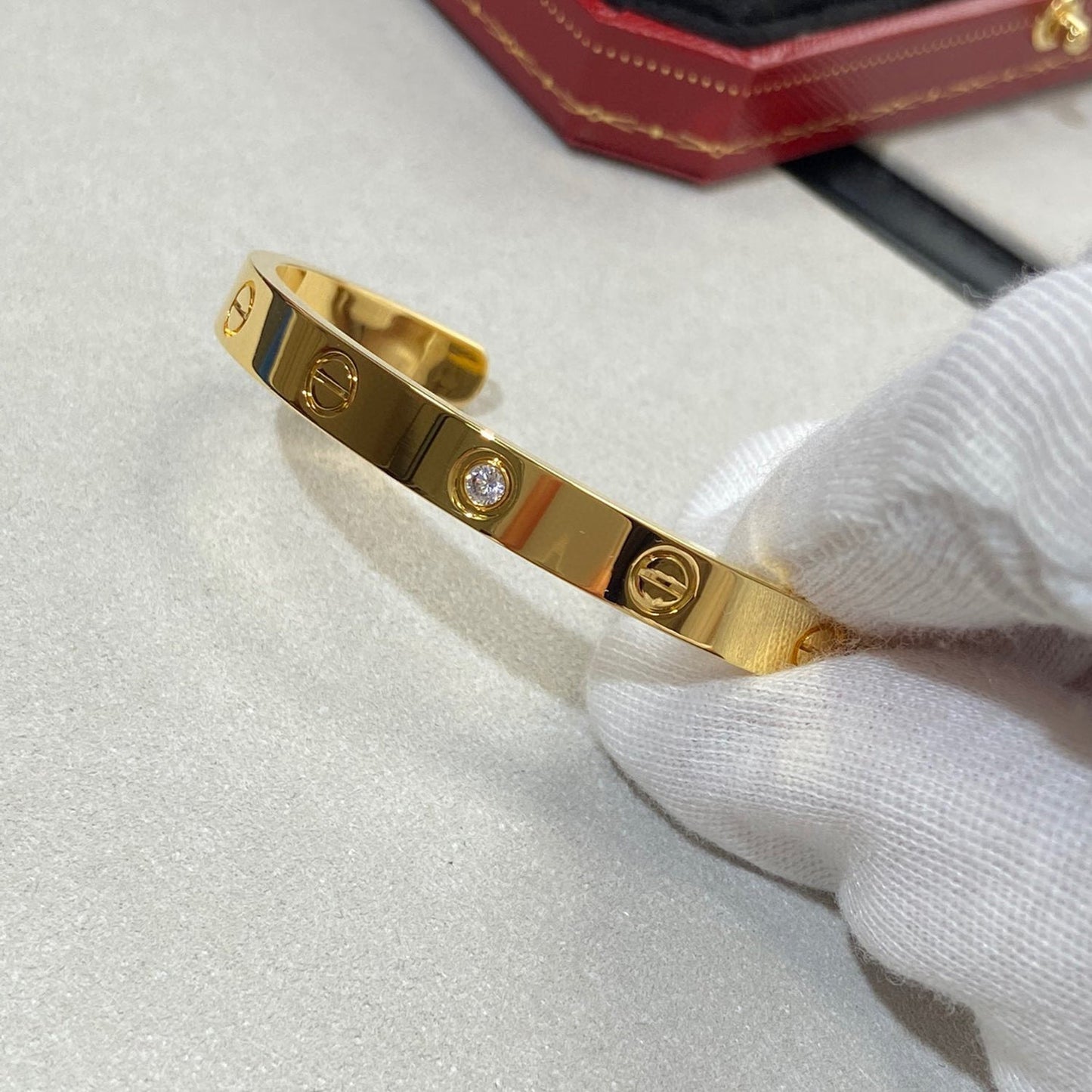 [Echo ]LOVE BRACELET 6.1MM 1 DIAMOND OPEN CUFF