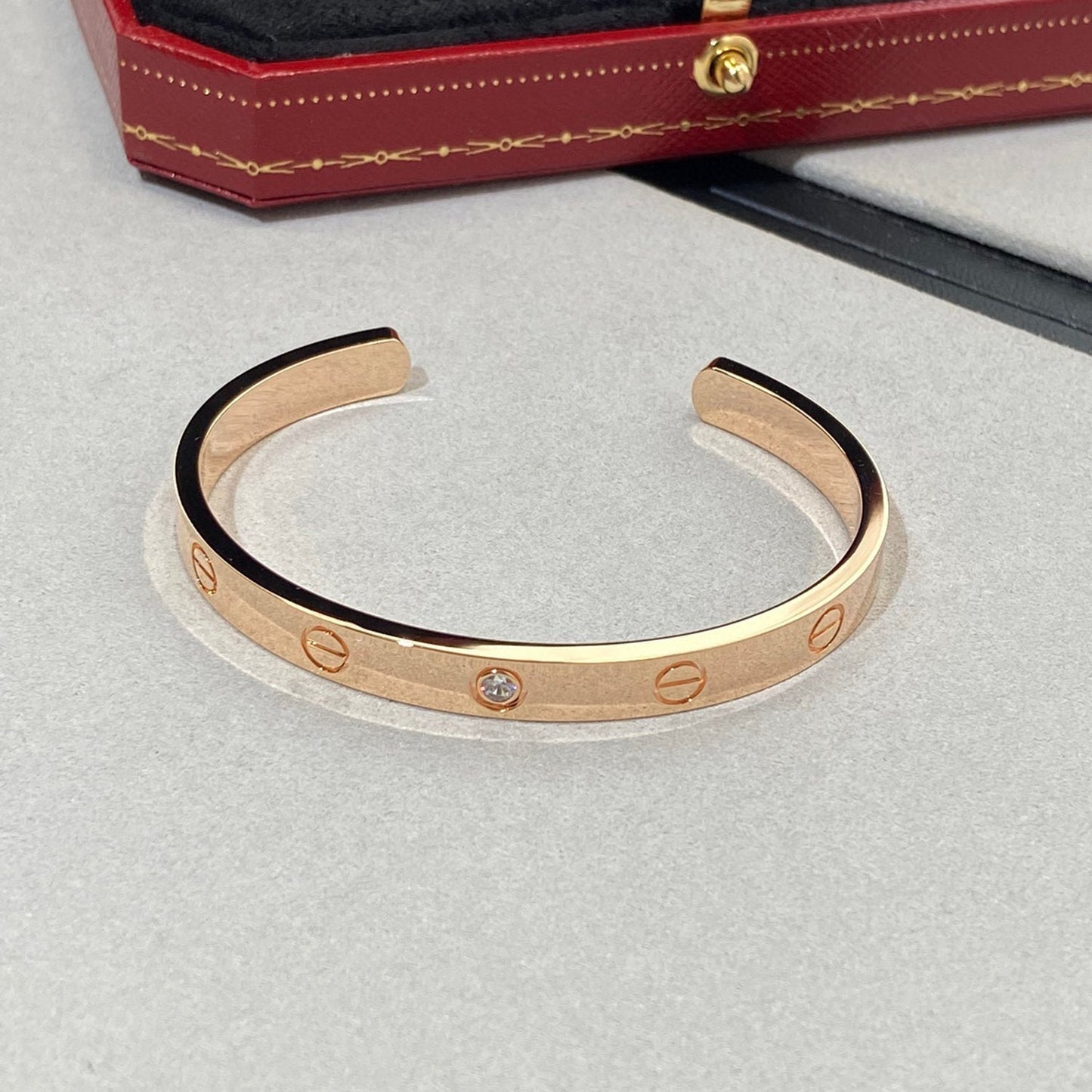 [Echo ]LOVE BRACELET 6.1MM 1 DIAMOND OPEN CUFF