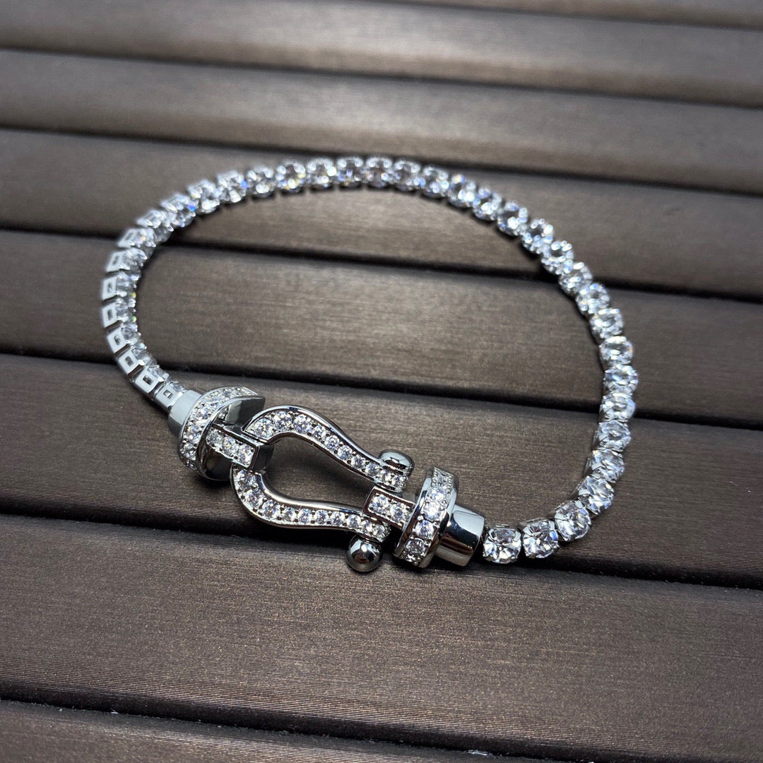 [Echo ]FORCE  HORSESHOE  DIAMOND TENNIS BRACELET