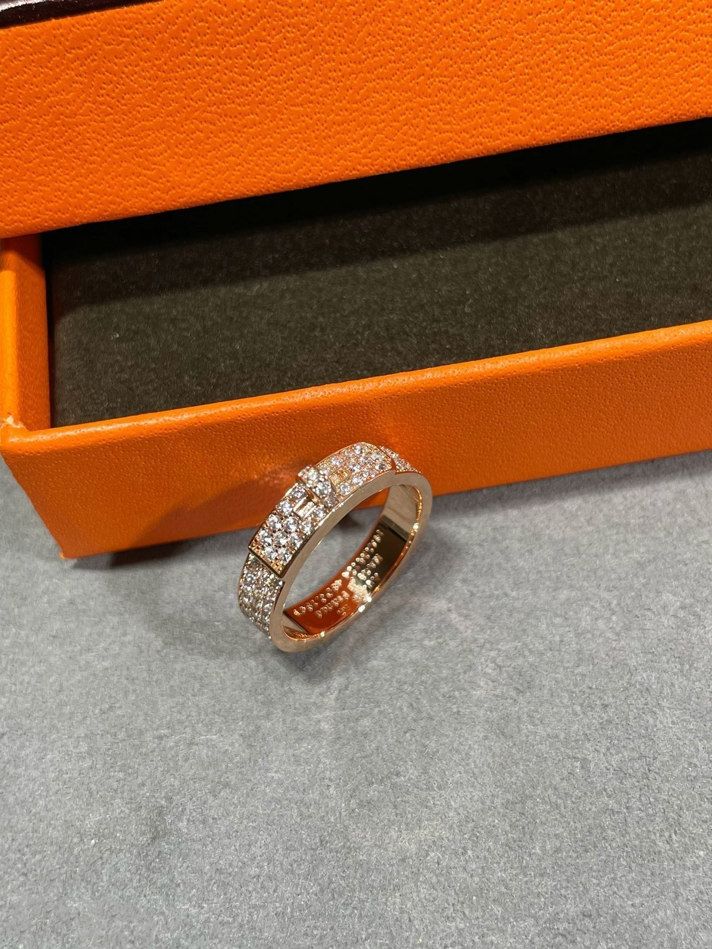 [Echo ]KELLY PINK GOLD DIAMOND RING