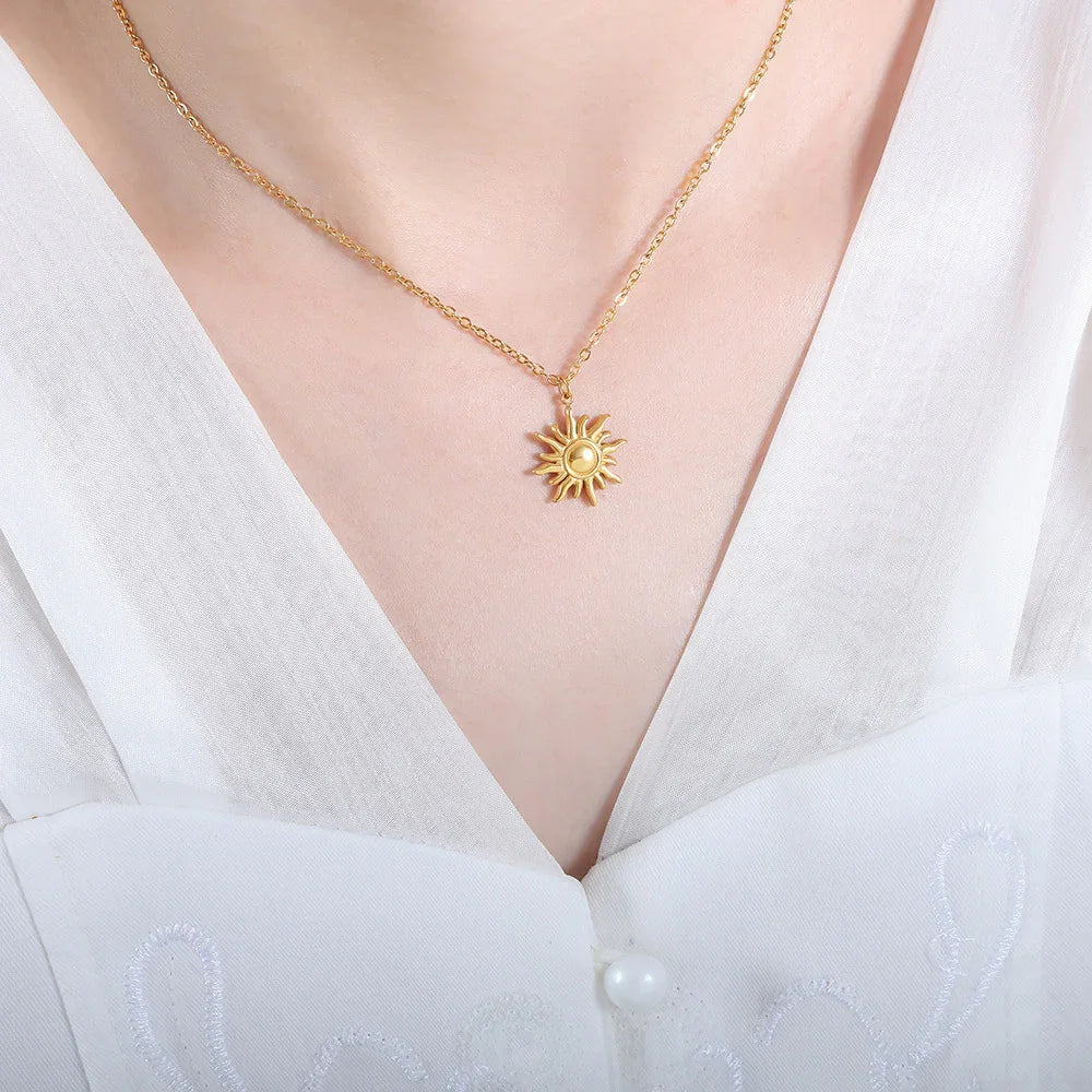 [Echo Fine]Eliora Gold Sun Necklace