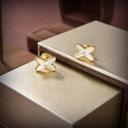 [Echo ]JEUX DE WHITE MOP GOLD DIAMOND EARRINGS
