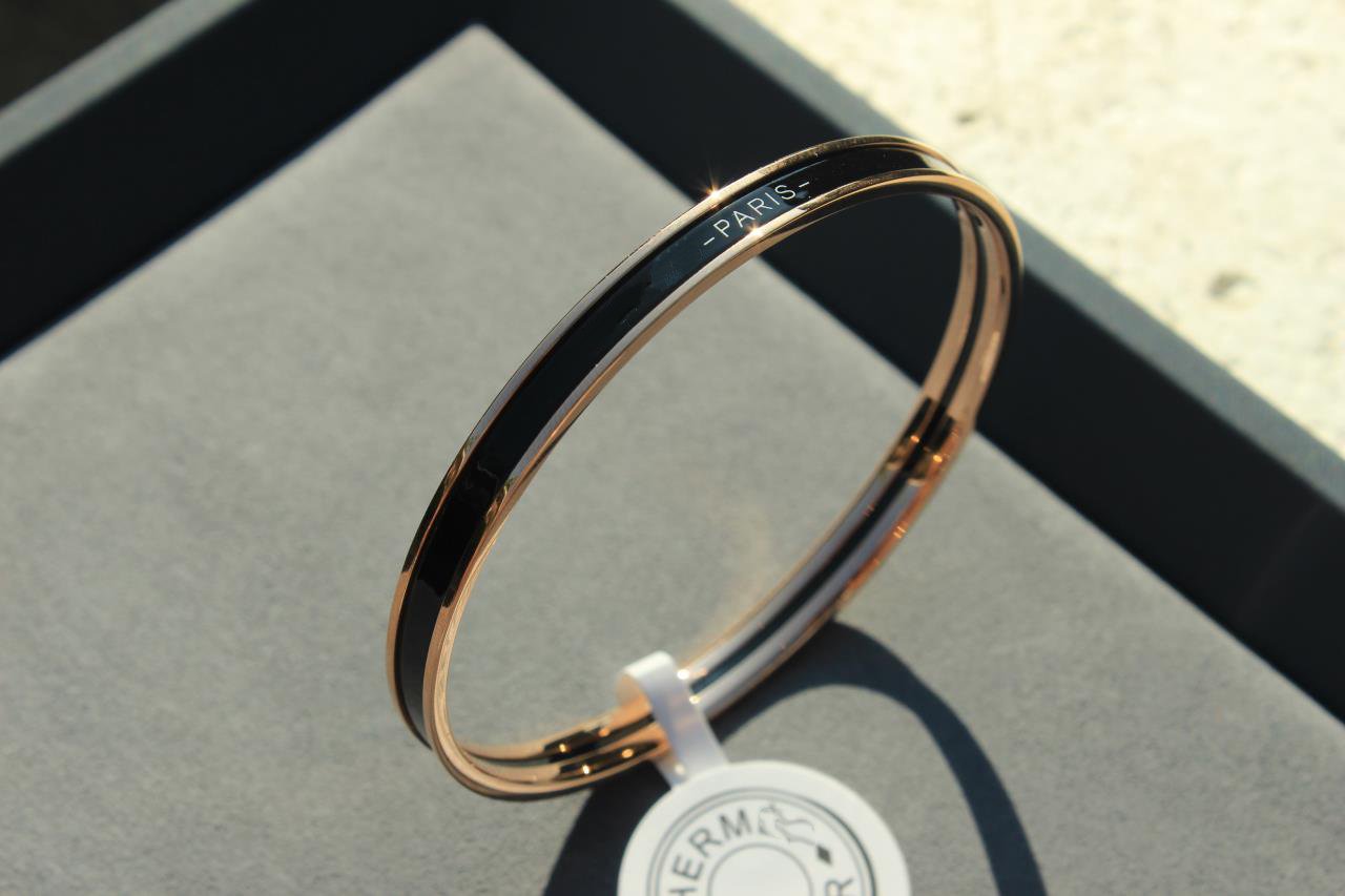 [Echo ]HM UNI BANGLE BAG