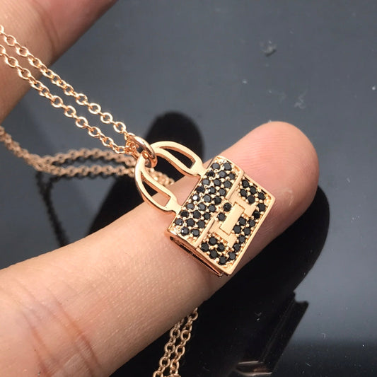 [Echo ]HM NECKLACE ARRIVAL BLACK DIAMOND