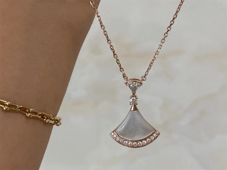 [Echo ]DREAM NECKLACE MOP PINK GOLD DIAMOND