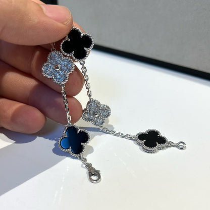 [ECHO ] CLOVER 5 MOTIF ONYXS BRACELET COLLECTION