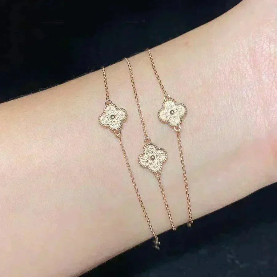 [Echo ]CLOVER SINGLE FLOWER BRACELET