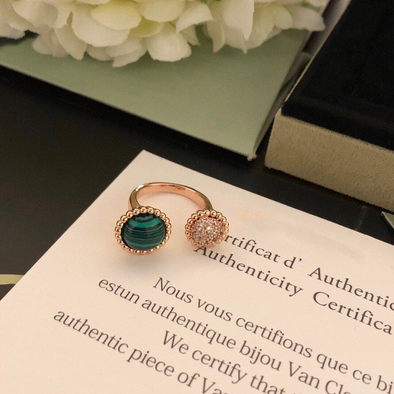 [Echo] PERLEE COULEURS DIAMANT ROSÉGOLD ZWISCHEN DEN FINGERRING