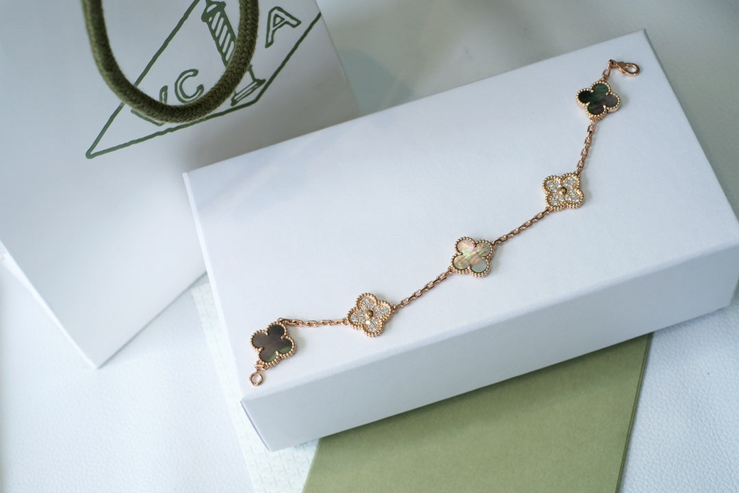 [Echo]CLOVER 5 MOTIFS DARK MOP AND DIAMONDS PINK GOLD BRACELET
