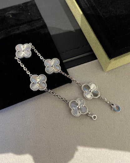 [Echo]CLOVER SILVER 5 MOTIFS BRACELET